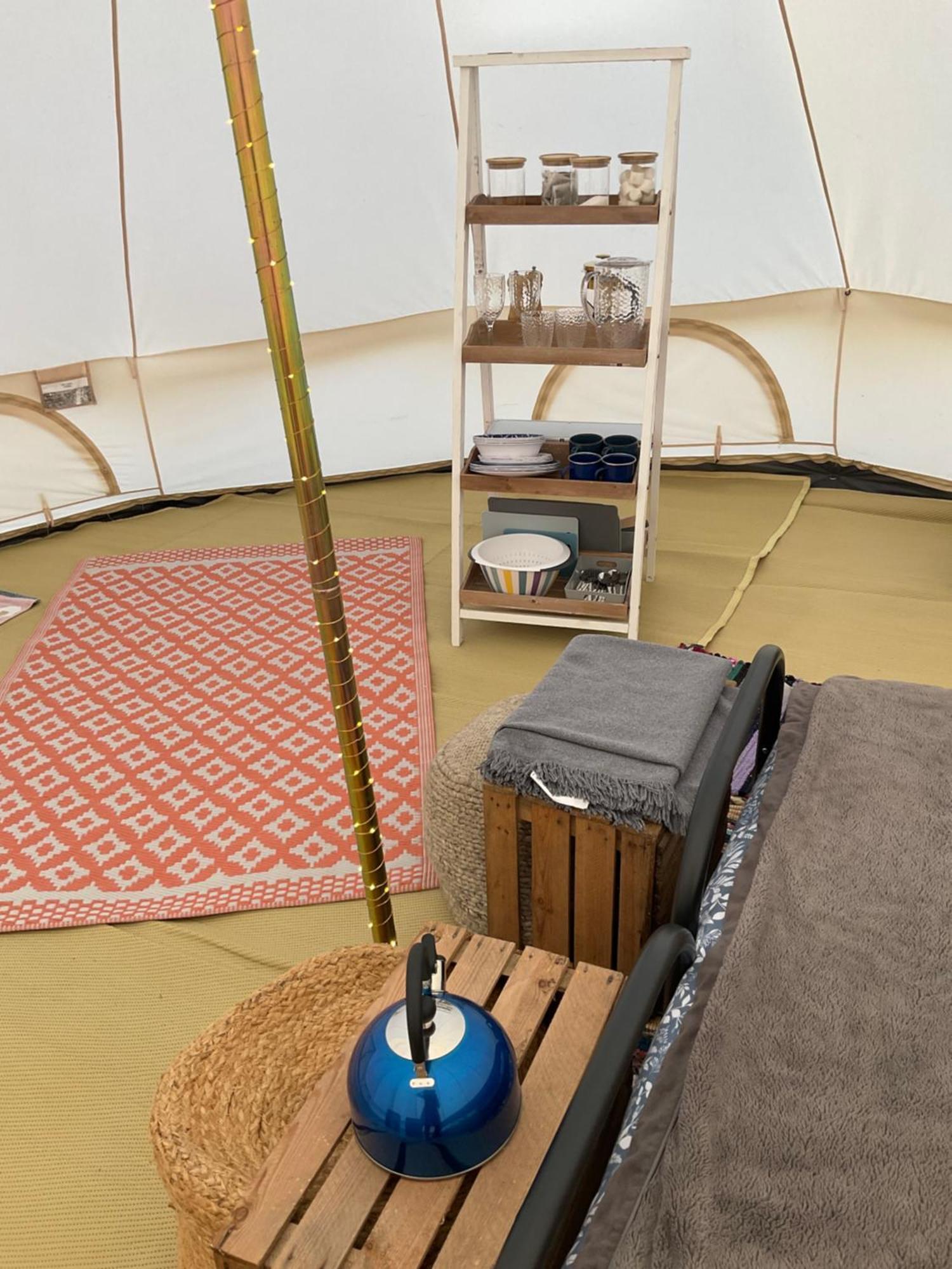 Glamping Meadow Bell Tent Stithians المظهر الخارجي الصورة